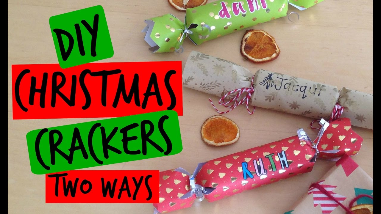 Christmas Cracker DIY
 DIY CHRISTMAS CRACKERS TWO WAYS