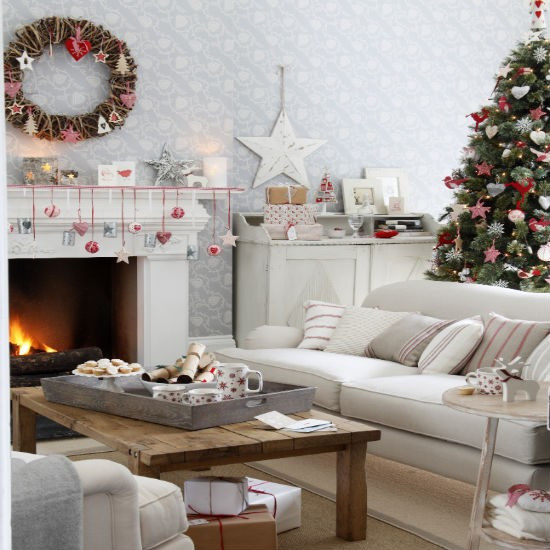 Christmas Decorations Living Room
 Keeping the Christmas Spirit Alive 365 A Modern Country