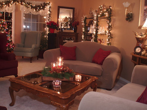 Christmas Decorations Living Room
 Dining Delight Christmas Decor Living Room