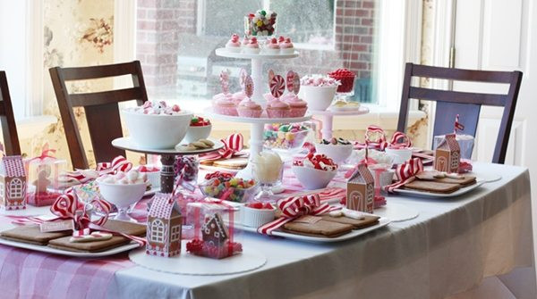 Christmas House Party Ideas
 Gingerbread Decorating Party