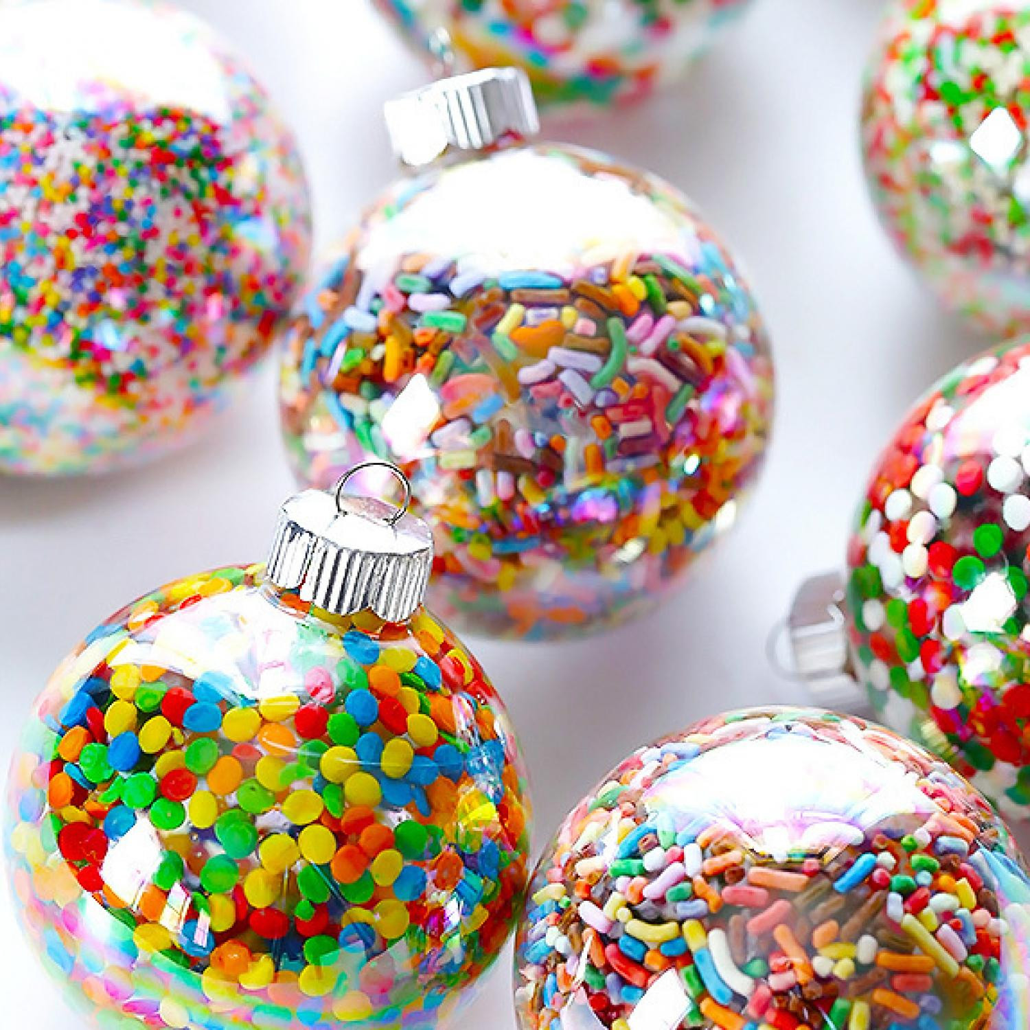 Christmas Ornaments Diy Kids
 10 DIY Holiday Ornaments Kids Can Help You Make