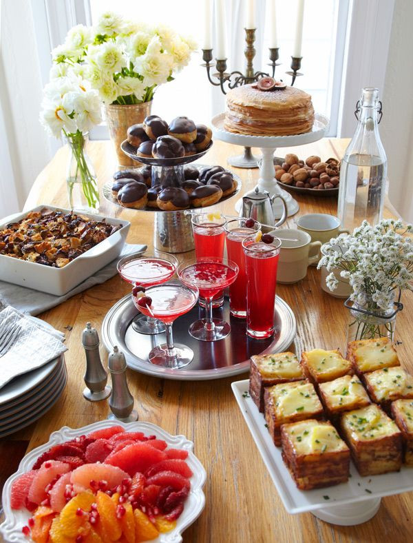 Christmas Party Catering Ideas
 Holiday Brunch Party via Anthology Magazine