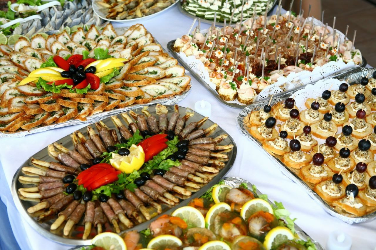 Christmas Party Catering Ideas
 food for Christmassanta belt party