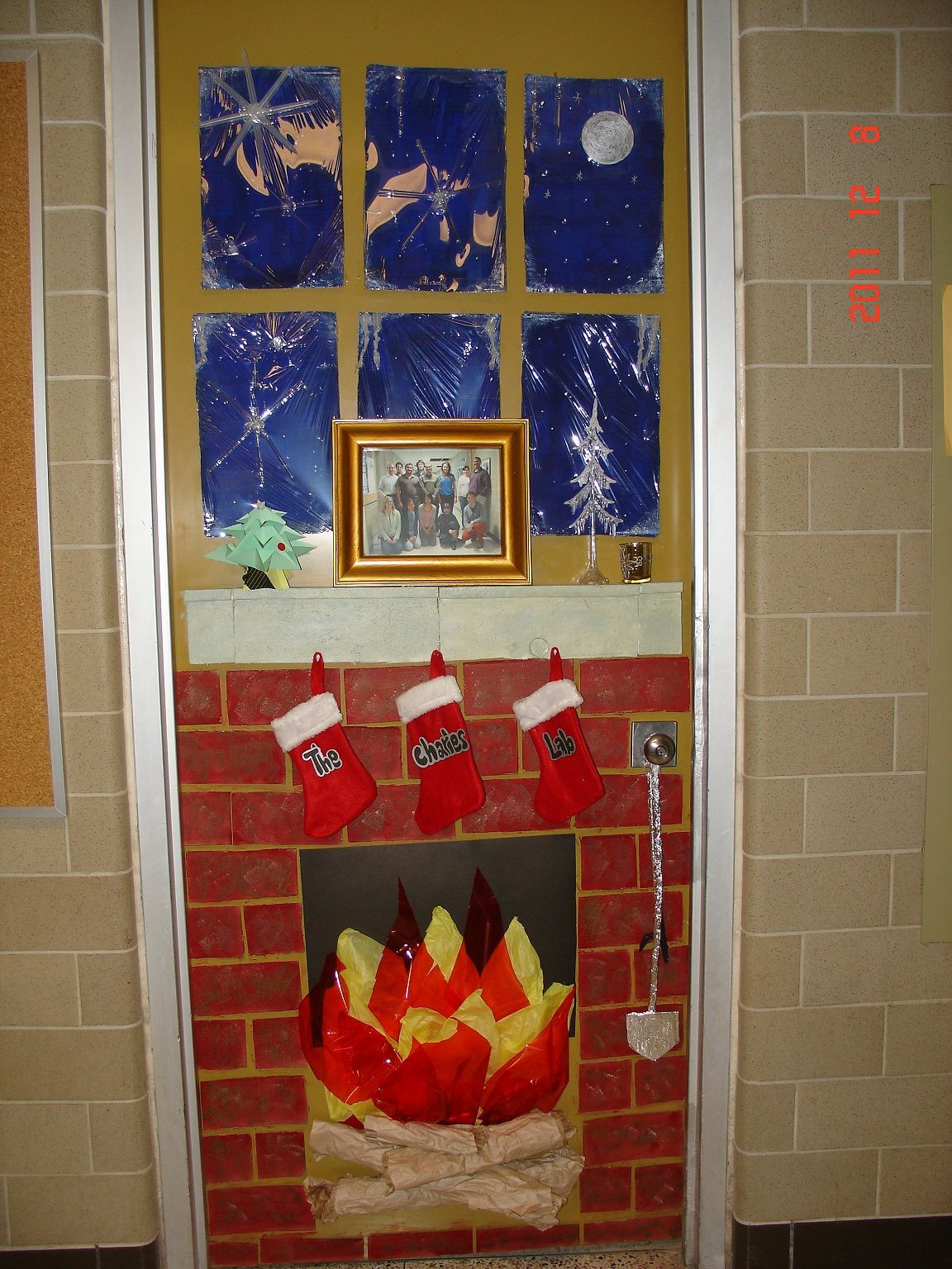 Christmas Party Contests Ideas
 Christmas Door Decorating Contest Winners