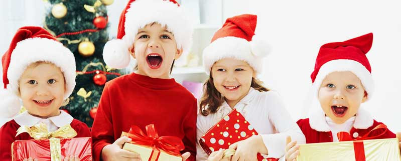Christmas Party Ideas For Families
 7 Top Kids Christmas Party Entertainment Ideas For Family