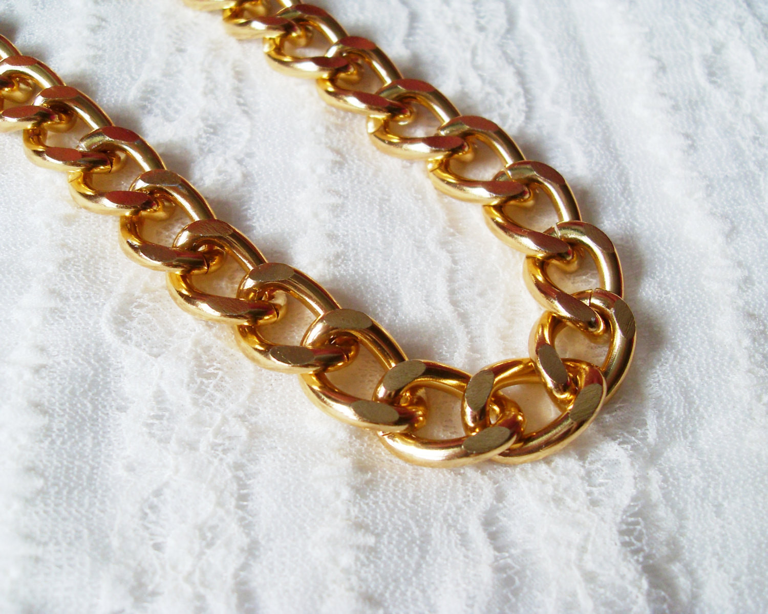 Chunky Chain Necklace
 Gold Chain Necklace A Chunky Gold Chain Necklace by