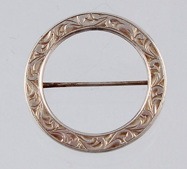 Circle Pins
 Do you remember the circle pin Louise Little Art Jewelry