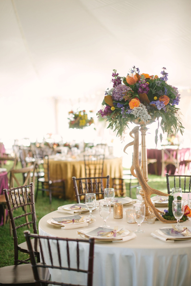 Classy Wedding Themes
 Rustic Elegant Wedding Ideas