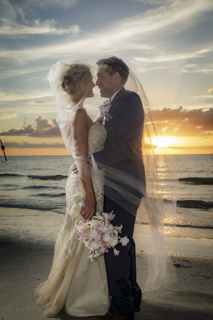 Clearwater Beach Wedding
 Wedding graphers in Clearwater Beach Florida Gallery
