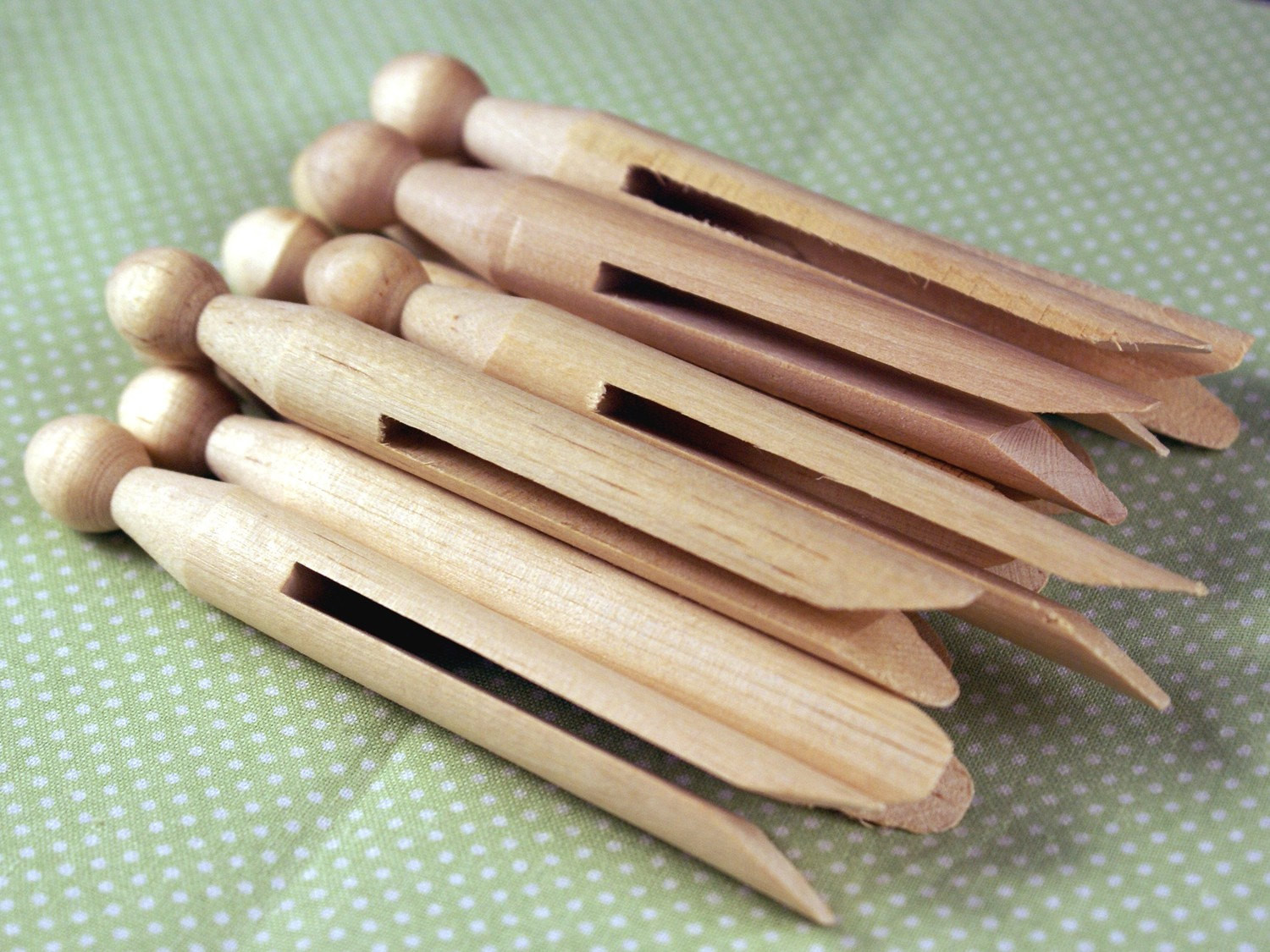 Clothes Pins
 25 Vintage Style SLOTTED Clothespins Natural Wood clothes