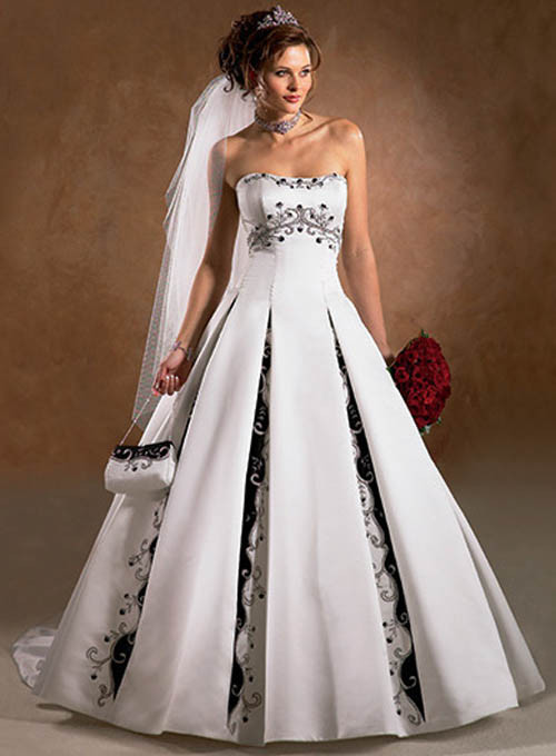 Color Accented Wedding Dresses
 Luxury wedding fashion wedding gowns with color accents