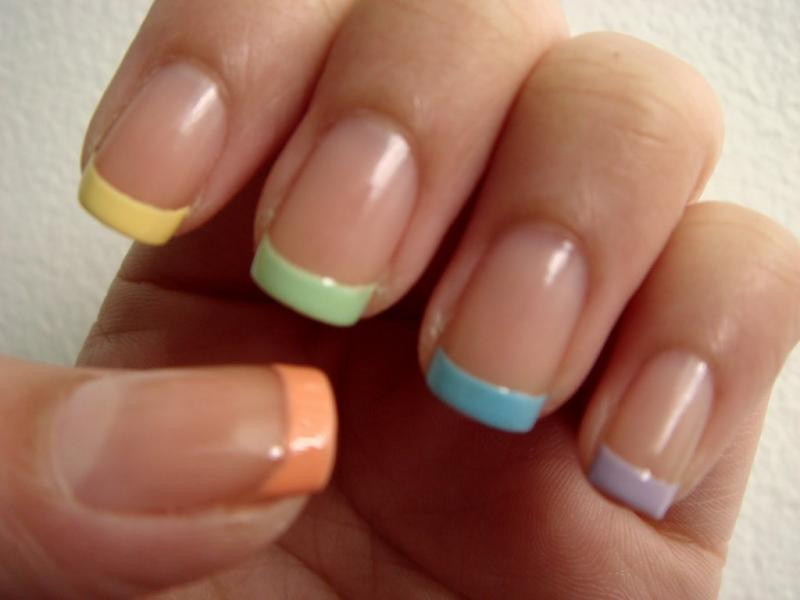 Colored French Tip Nail Designs
 Mobile Nail Technician in Zurich English Forum Switzerland
