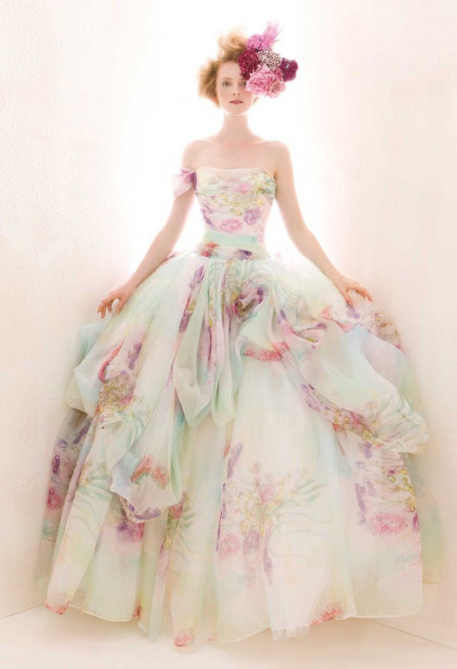 Colorful Wedding Gowns
 18 Colorful Wedding Dresses for the Non Traditional Bride