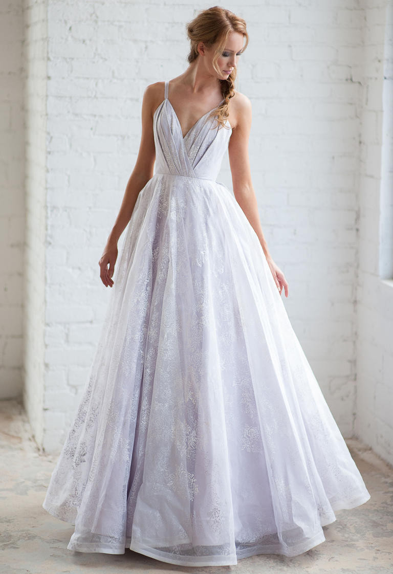 Colorful Wedding Gowns
 22 Colorful Wedding Dresses For The Bride Who Wants To