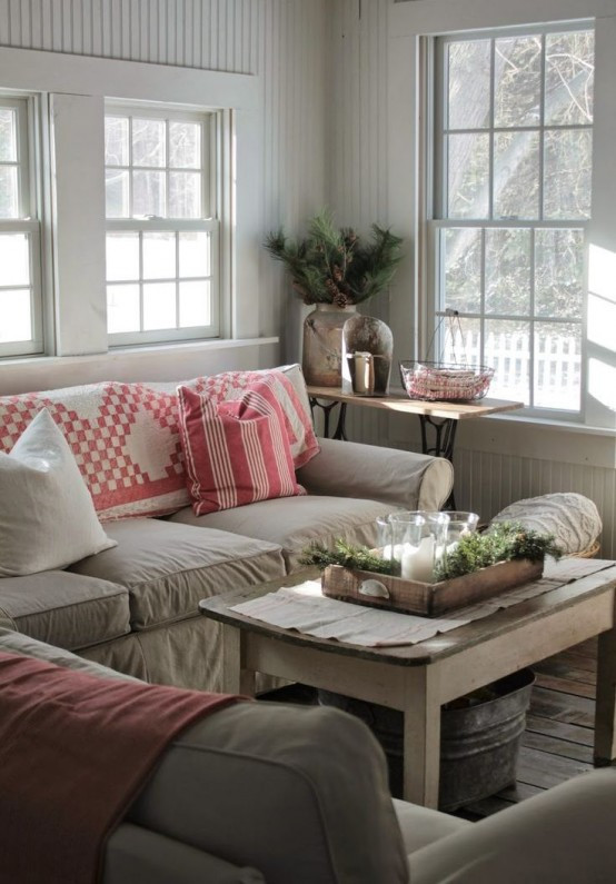 Comfy Living Room Ideas
 45 fy Farmhouse Living Room Designs To Steal DigsDigs