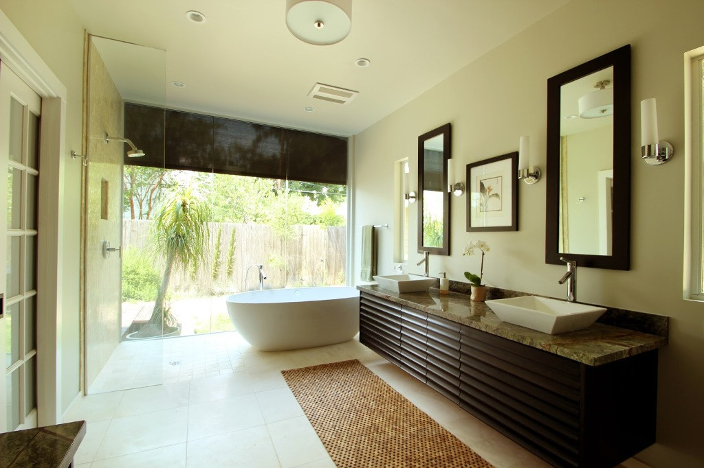 Contemporary Master Bathroom
 25 Modern Luxury Master Bathroom Design Ideas