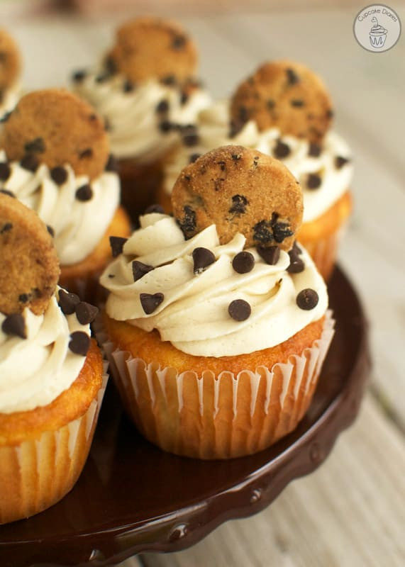 Cookie Dough Icing
 Chocolate Chip Cookie Dough Cupcakes