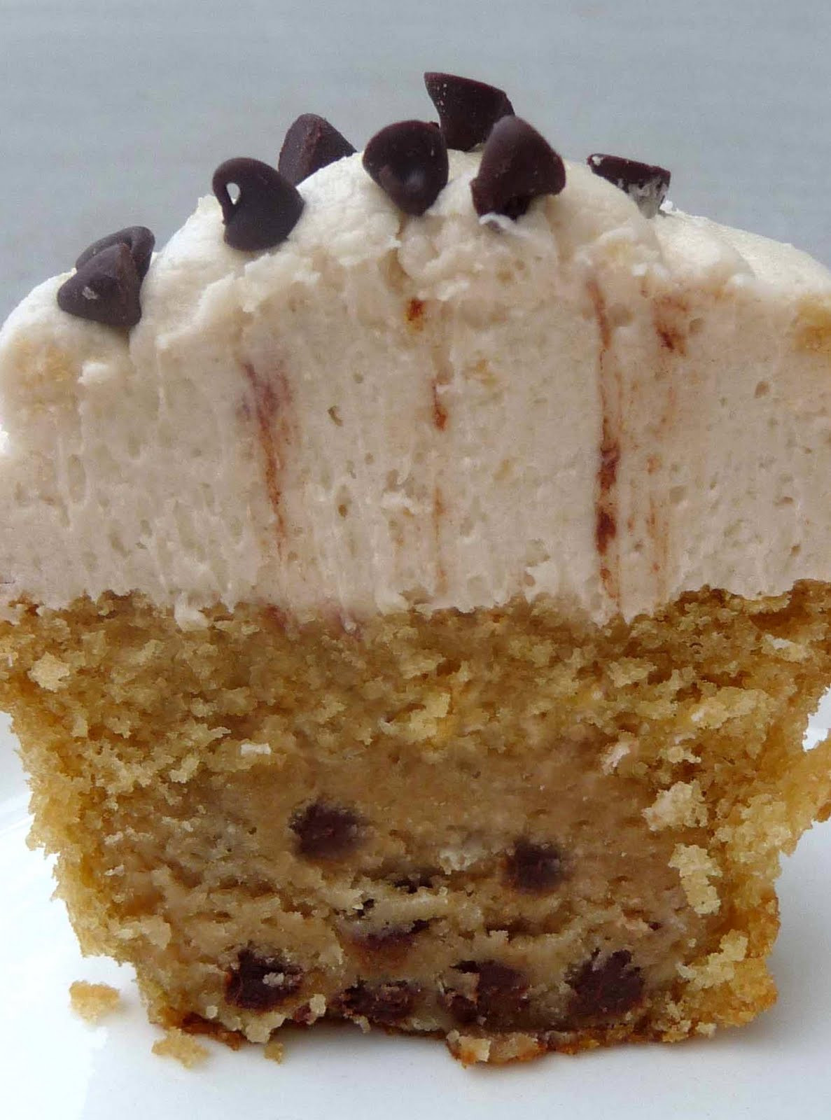 Cookie Dough Icing
 Cookie Dough Cupcakes with Cookie Dough Buttercream