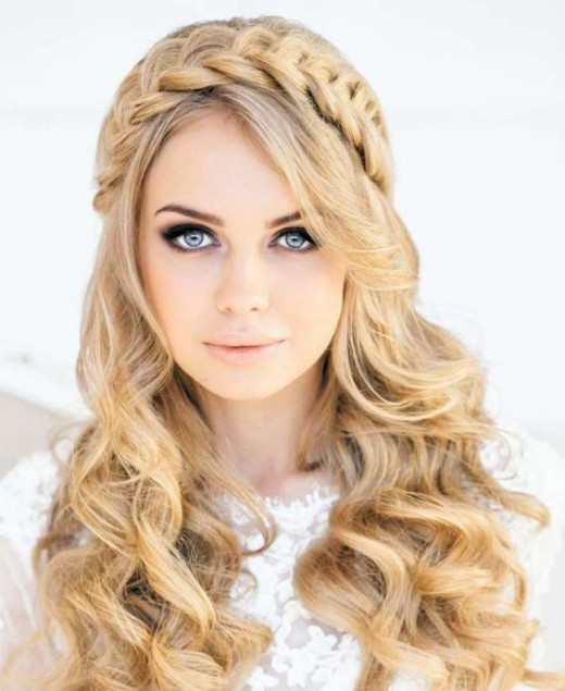 Cool Girl Hair Cut
 A List of Stylish Christmas Hairstyles for 2015