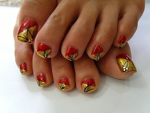 Cool Toe Nail Designs
 TRENDY FASHION Cool Pedicure Designs