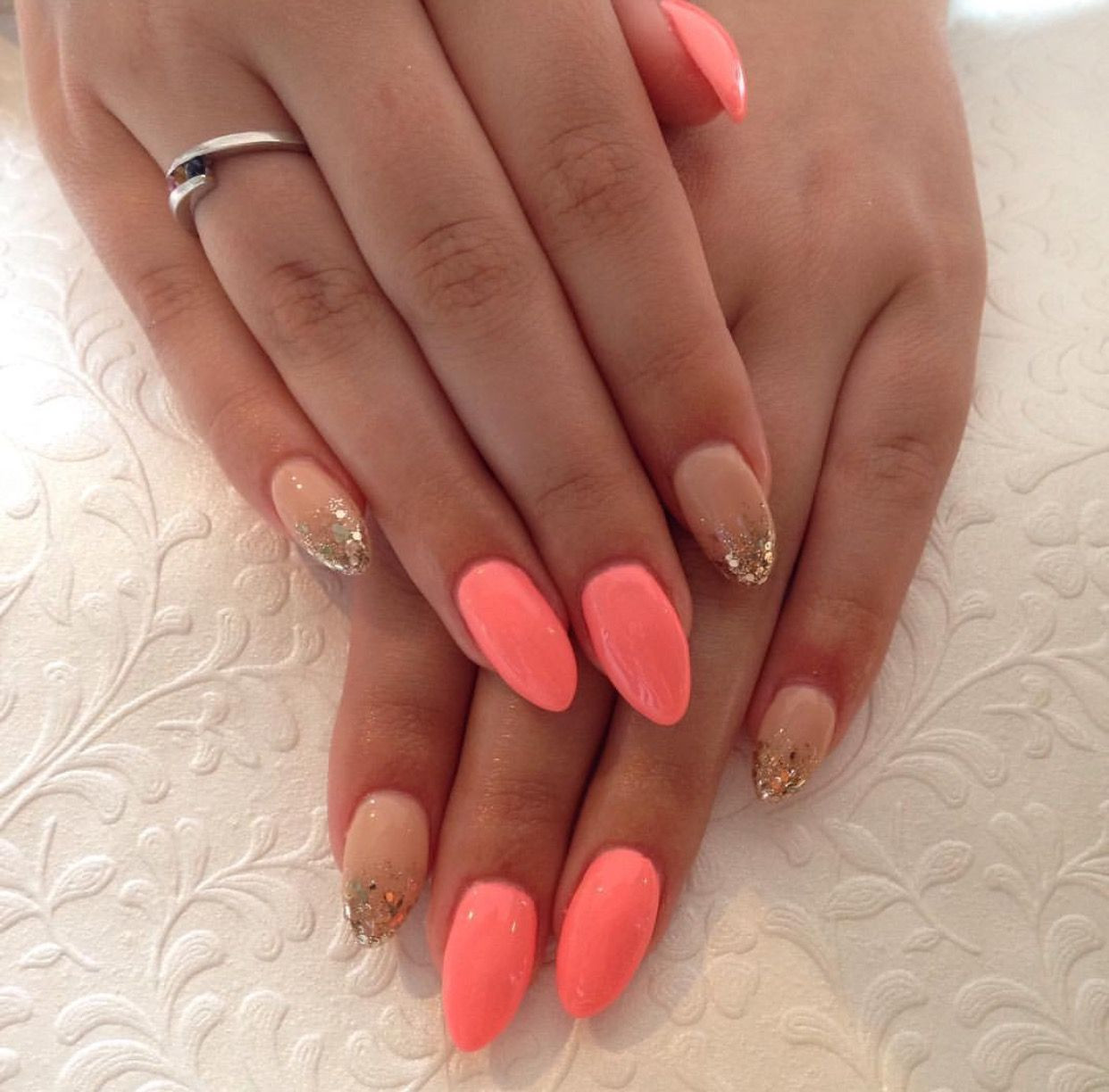 Coral Nail Ideas
 Pin on Makeup