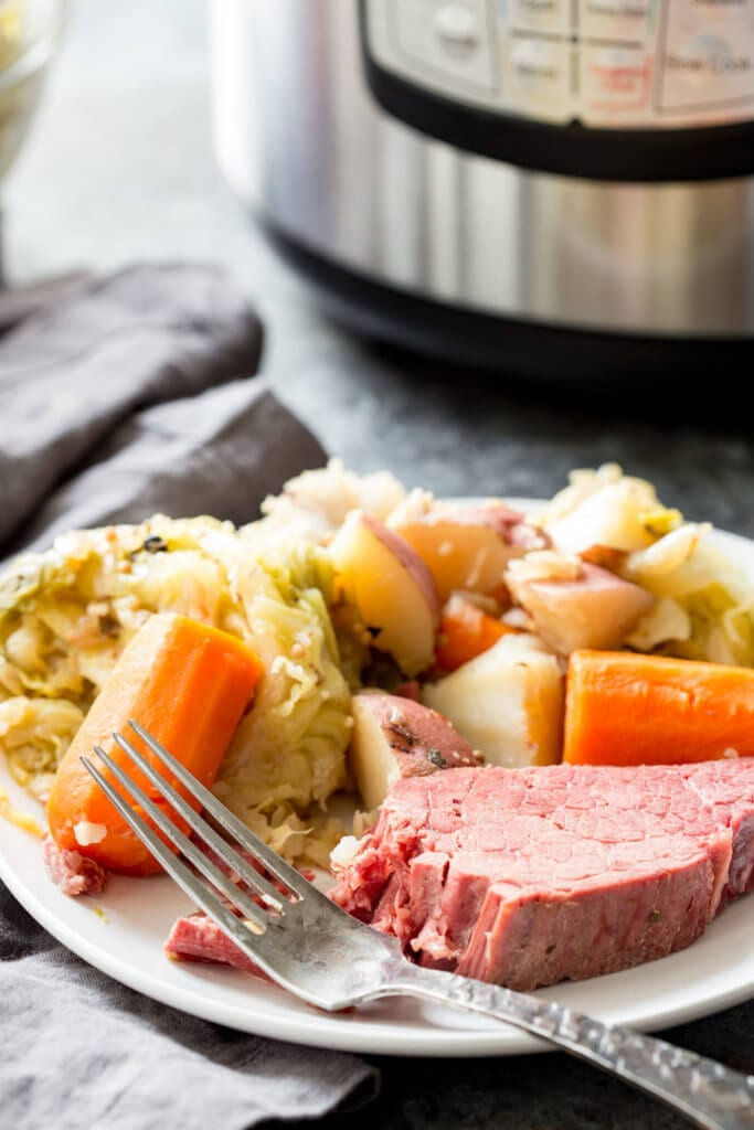 Corned Beef And Cabbage Instant Pot
 Corned Beef & Cabbage Instant Pot or Slow Cooker Eazy