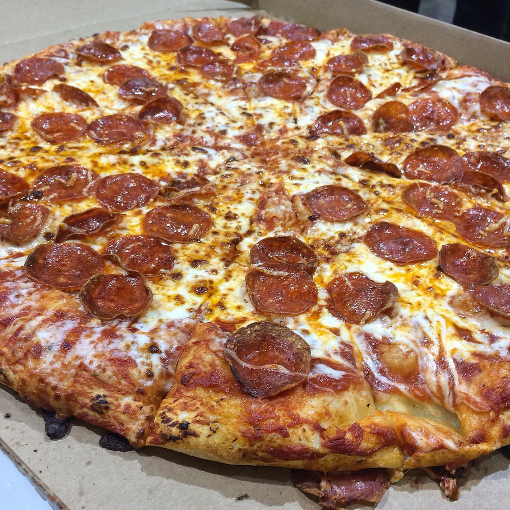 Costco Pepperoni Pizza
 ThursDATE with a large pepperoni Costco pizza Don t mind