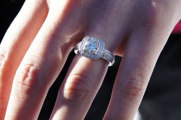 Costco Wedding Rings
 Beautiful Costco Engagement Ring Weddingbee