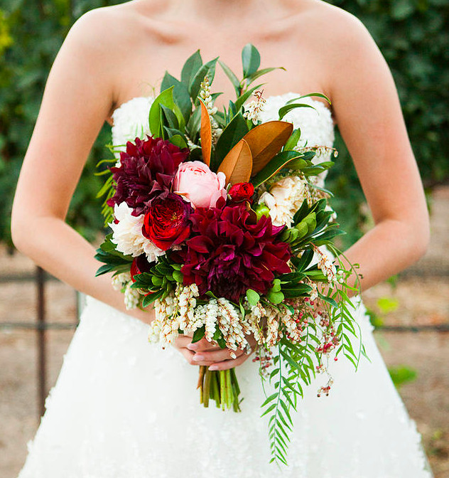 Country Wedding Flowers
 7 Ways To Select Your Wedding Flowers Rustic Wedding Chic