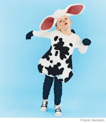 Cow Costume DIY
 60 Fun and Easy DIY Halloween Costumes Your Kids Will Love