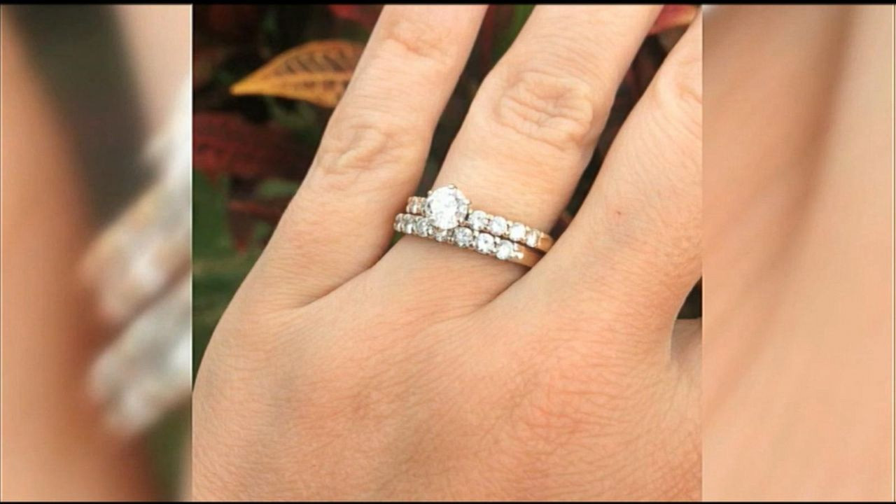 Craigslist Diamond Rings
 Craigslist Reunites Lucky Woman With Engagement Ring Lost
