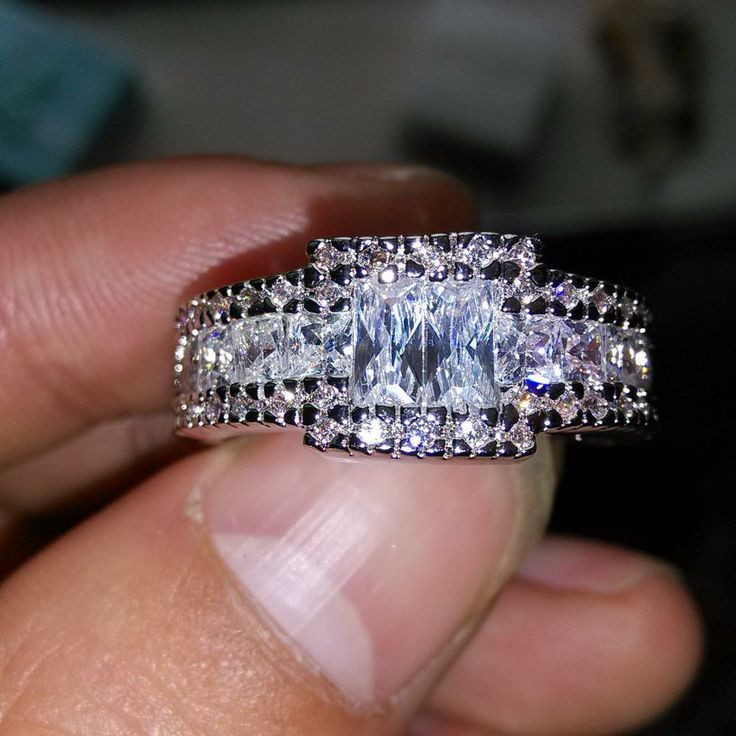 Craigslist Diamond Rings
 CRAIGSLIST WEDDING RINGS FOR SALE UNEMPLOYED WOMEN