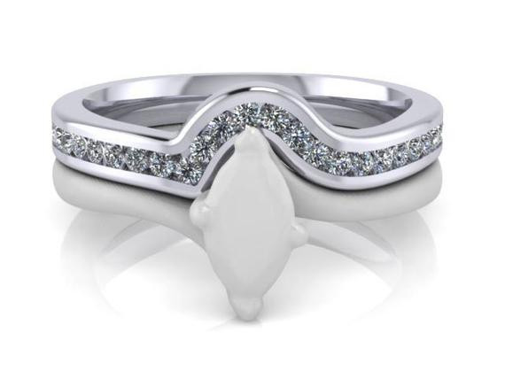 Create Your Own Wedding Ring
 Create your own 18ct Gold Diamond Wedding Ring Shaped to fit