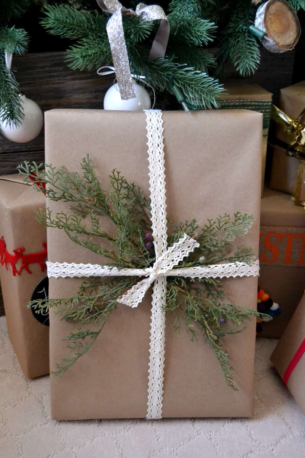 Creative Gift Wrapping Ideas For Christmas
 Christmas Gift Wrap Ideas My Creative Days