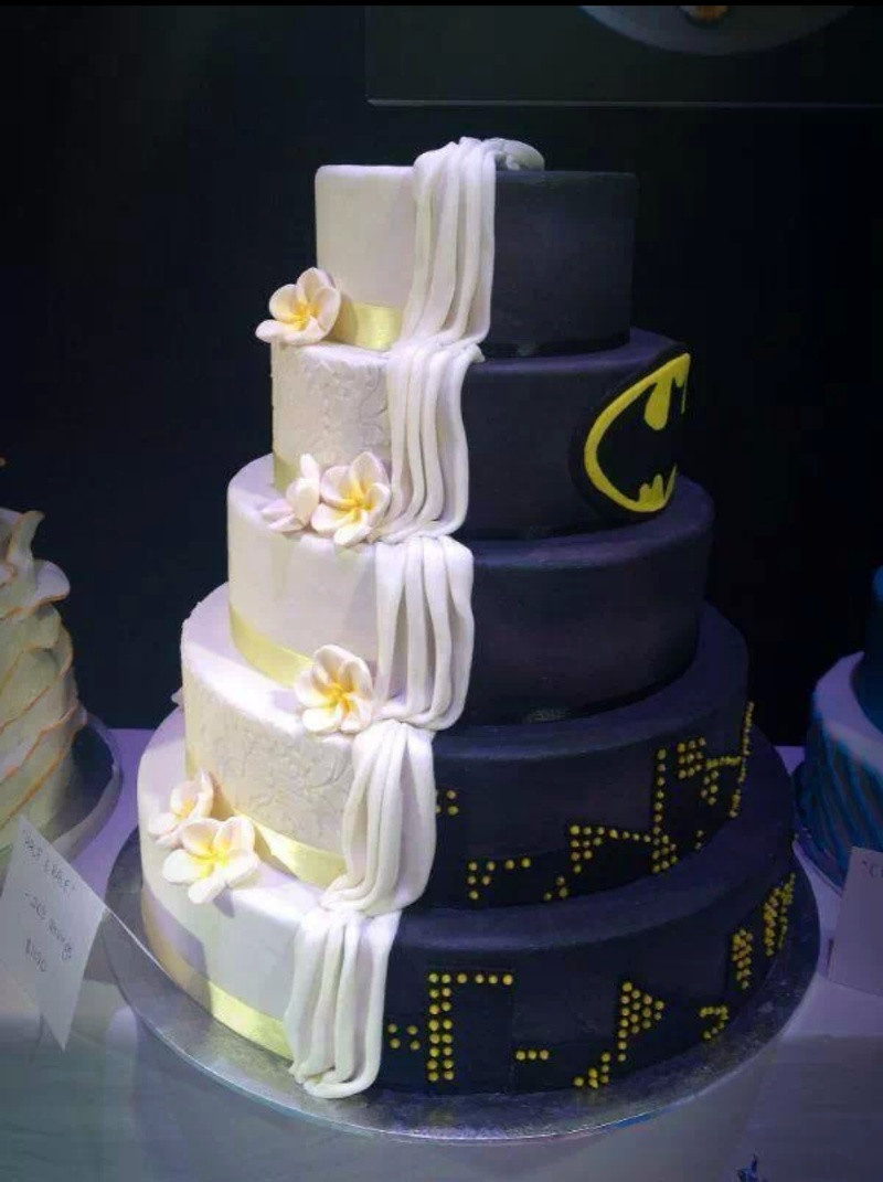 Creative Wedding Cakes
 10 Creative Wedding Cakes To Inspire