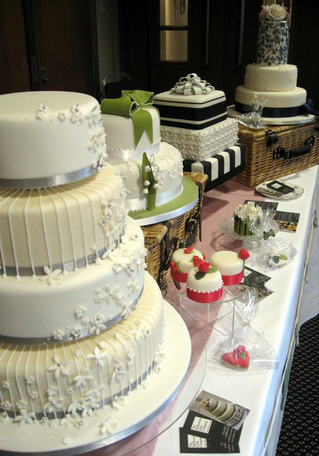 Creative Wedding Cakes
 Unique Wedding Cake Unique