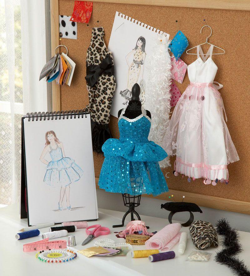 Creativity For Kids Fashion Design Studio
 30 Piece Fashion Design Studio Kit for kids