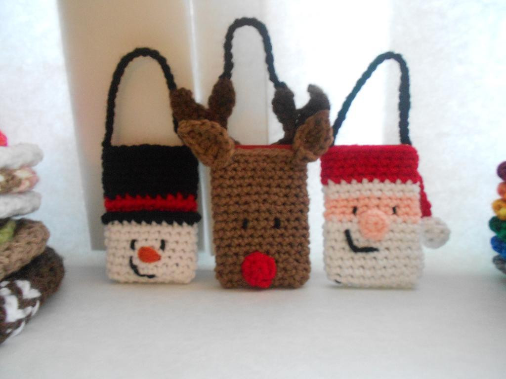 Crochet Christmas Gift Ideas
 18 Patterns for Crochet Christmas Gift Bags Boxes and Pouches