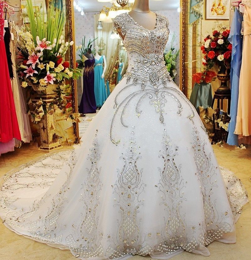 Crystal Wedding Gowns
 Luxurious White Crystal Ball Gown Wedding Dresses Court