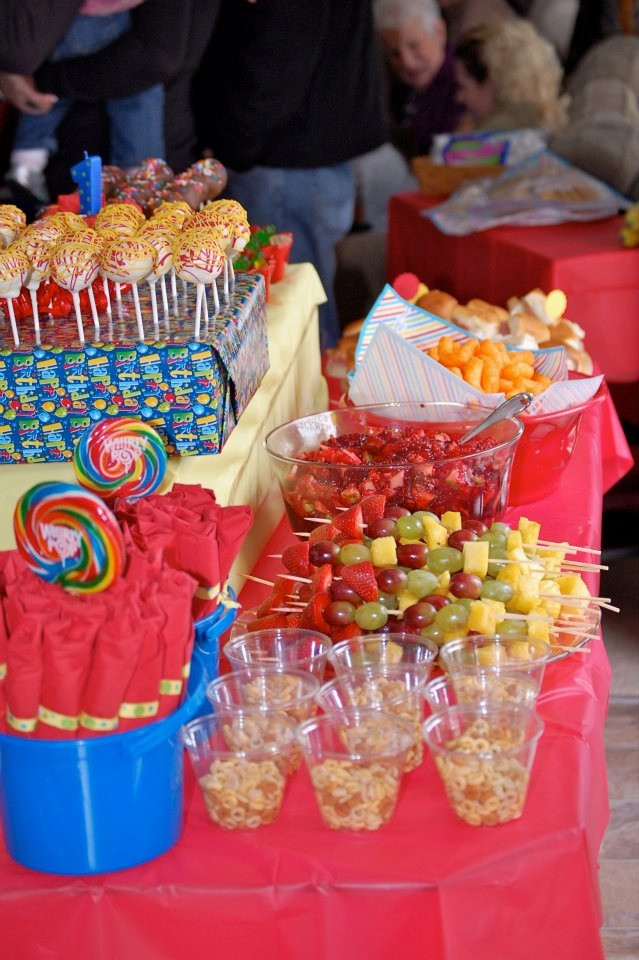 Curious George Birthday Party Food Ideas
 41 best Banquet set up images on Pinterest