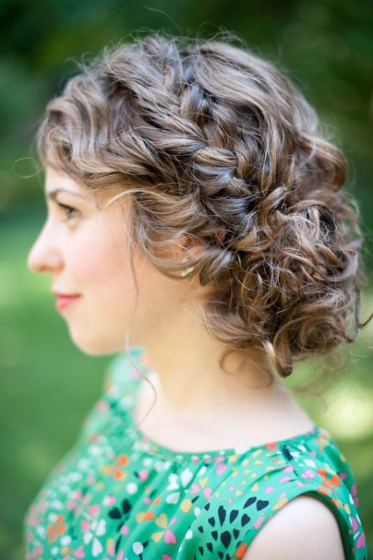 Curled Hairstyles For Bridesmaids
 Picture charming wedding hairstyles for naturally curly