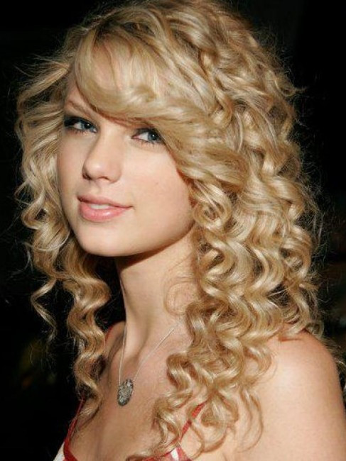 Curly Prom Hairstyles For Long Hair
 Most Popular Prom Hairstyles for Long Hair Gallery of