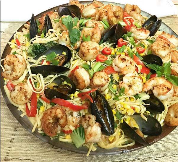 Curry Shrimp Pasta
 Fancy Pants Curry Pasta with Shrimp Clams Mussels and