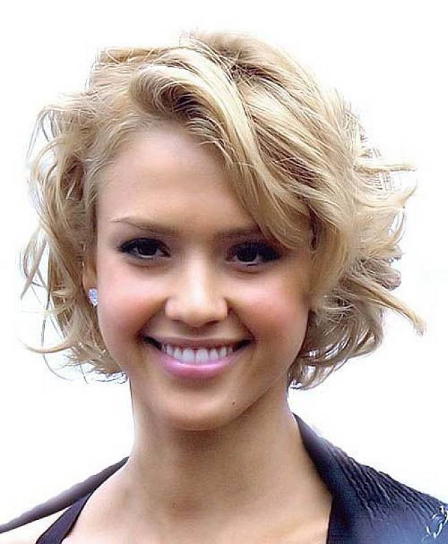 Cute Hairstyles For Wavy Hair
 50 Incredible Short Hairstyles for Thick Hair Fave