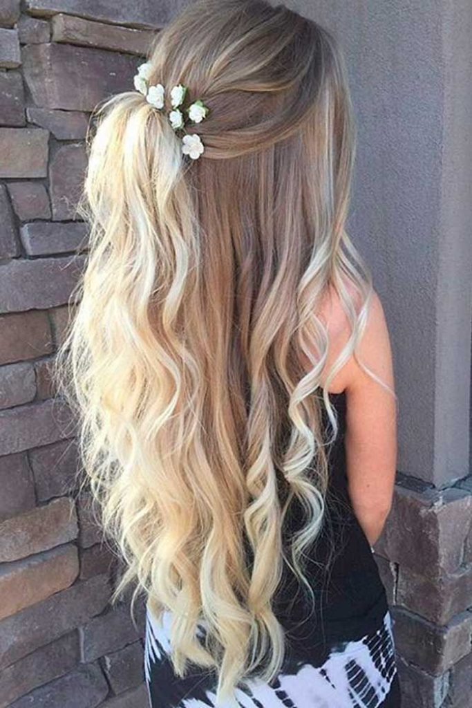 Cute Homecoming Hairstyles
 47 Your Best Hairstyle to Feel Good During Your Graduation