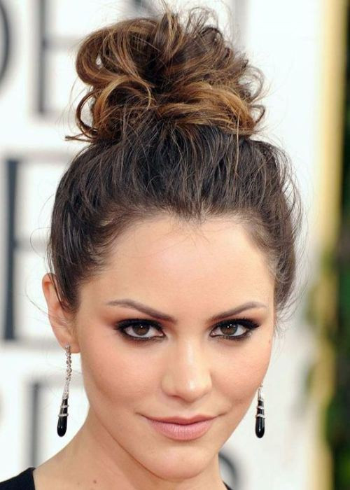 Cute Messy Bun Hairstyles
 Latest And Cute Messy Bun Hairstyle For Women – The WoW Style
