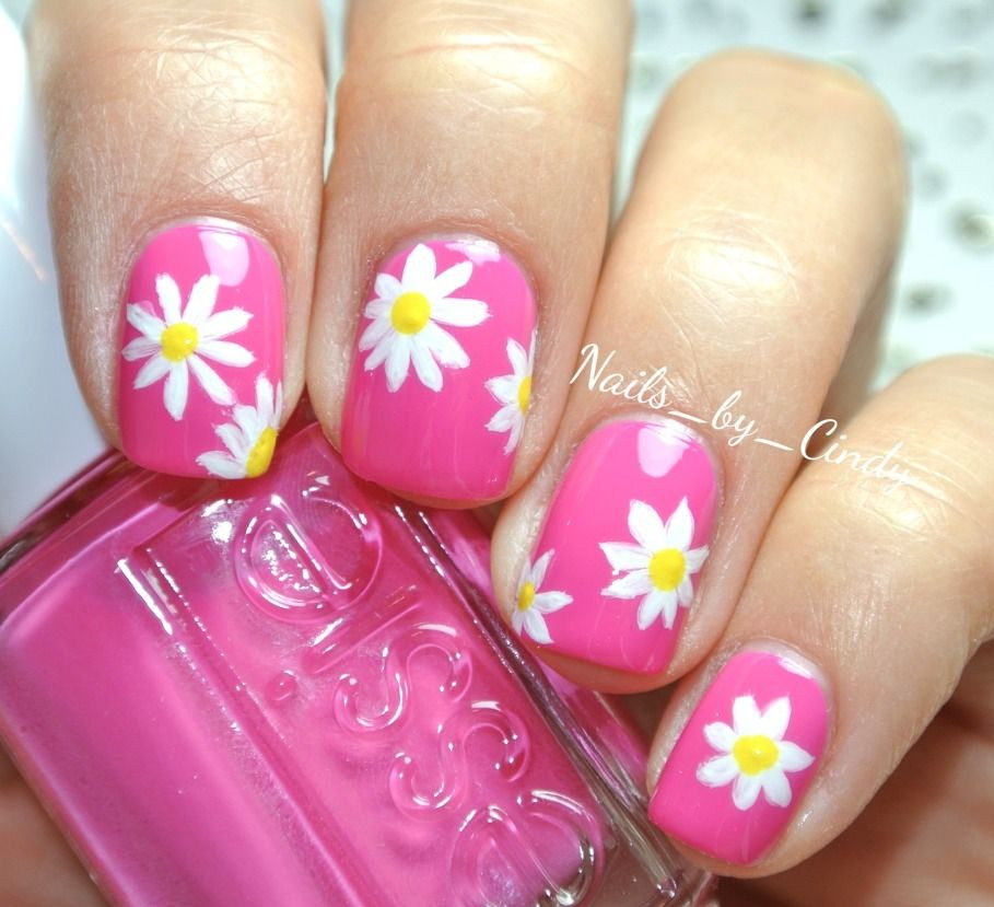 Daisy Toe Nail Art
 PINK Daisy Nails pretty Summer Nail Art Fresh color