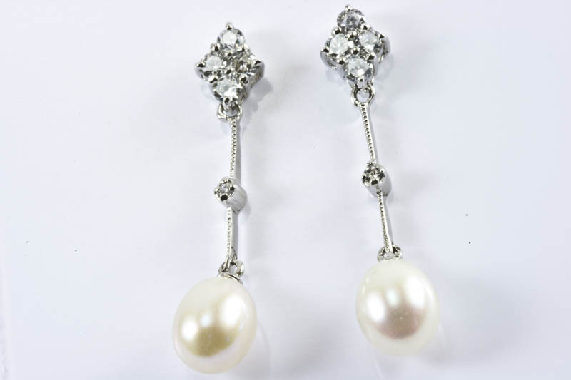 Dangling Pearl Earrings
 Dangling Pearl Earrings [ps earrings103] $69 00 The