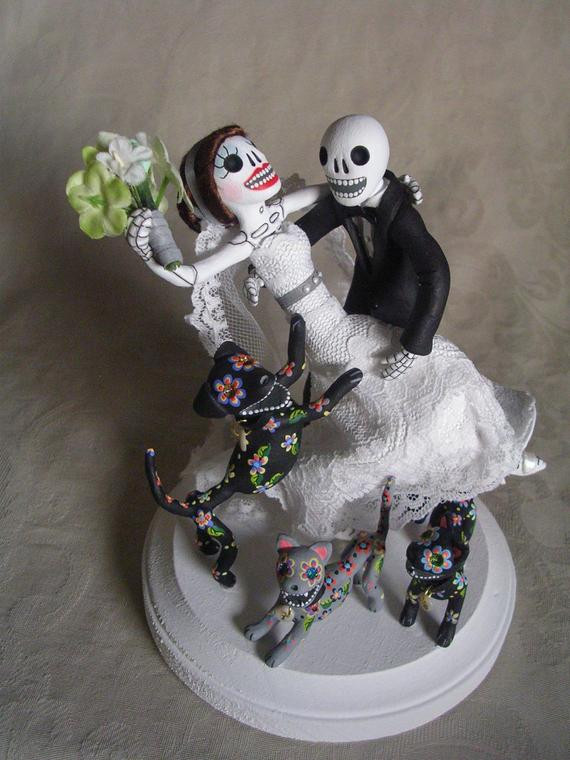 Day Of The Dead Wedding Cake Toppers
 Custom Day of the Dead Wedding Cake Topper Skeleton Bride