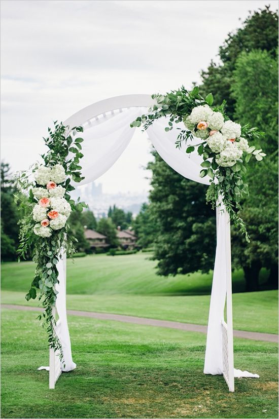 Decorated Wedding Arches
 25 Stuning Wedding Arches with Lots of Flowers